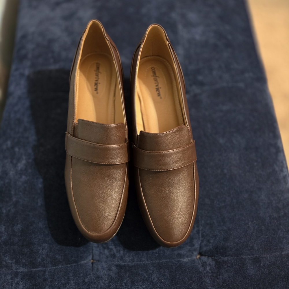 Comfortview Classic Tan Loafers